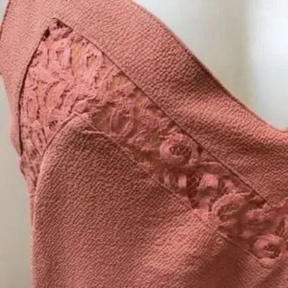 Woven Dusty Rose Cami Tank Top With Lace - Picture 2 of 3